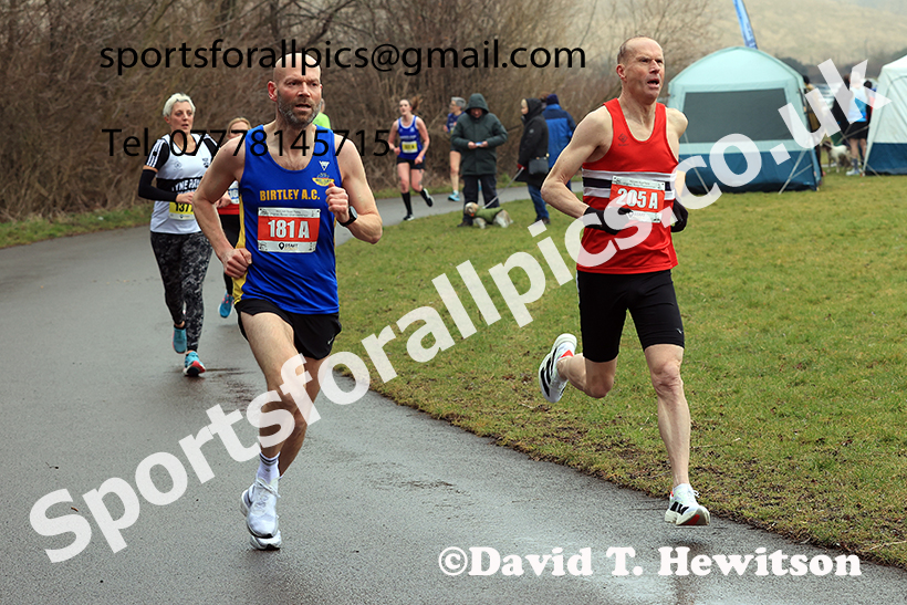 Mens Over-50s 2025 NECAA Royal Signals Road Relays Champs.,  Hetton Lyons Country Park, Hetton le Hole, County Durham. Photo: David T. Hewitson/Sports for All Pics